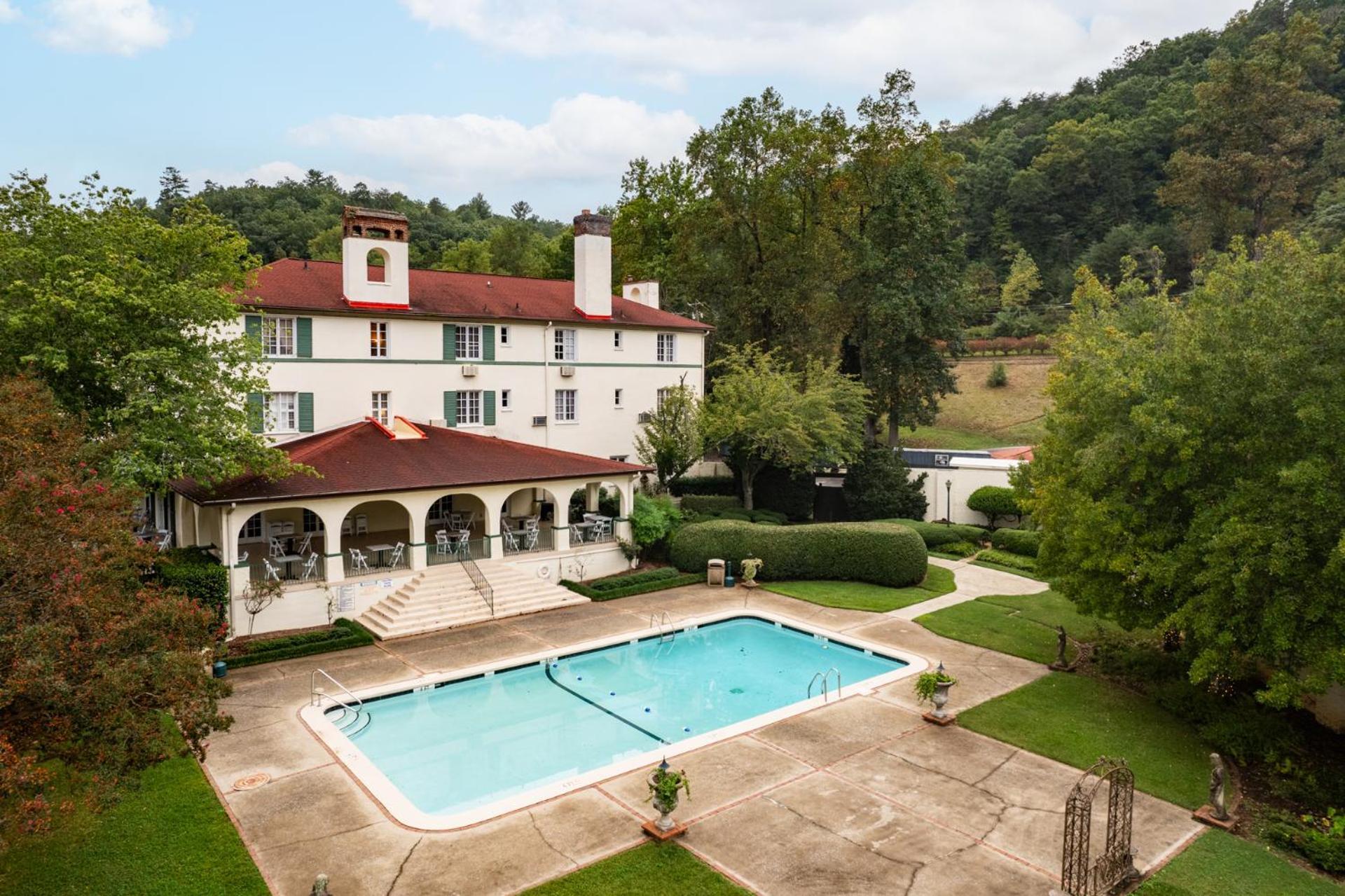 Lake Lure Inn And Spa Eksteriør billede